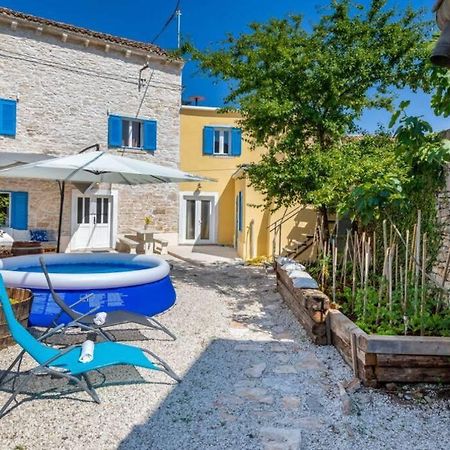 Casa Di Pietra Matelici Divsici Exterior foto