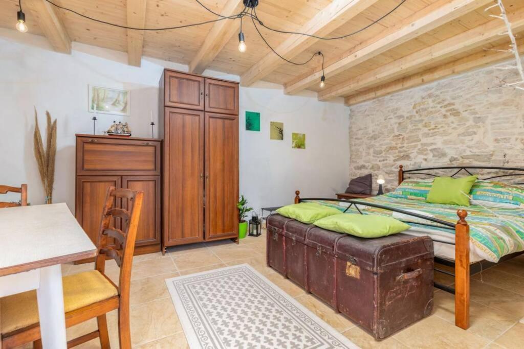 Casa Di Pietra Matelici Divsici Exterior foto