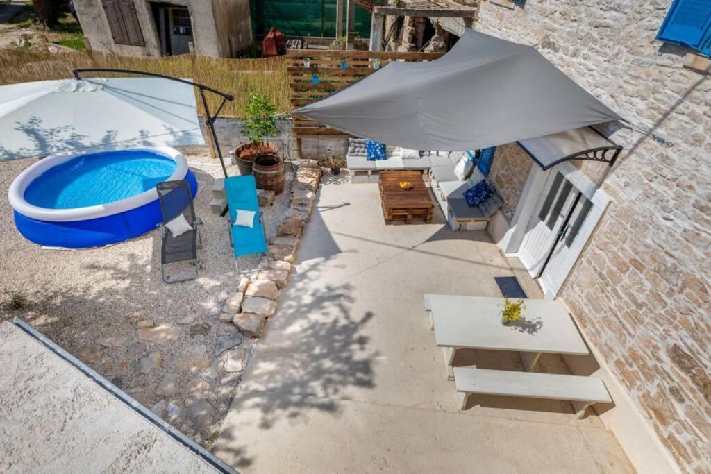 Casa Di Pietra Matelici Divsici Exterior foto